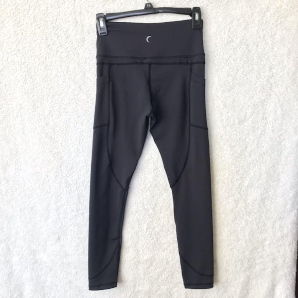 Zyia active cropped leggings